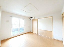 カーサ・ビオラ 2階2LDKのリビング/ダイニング