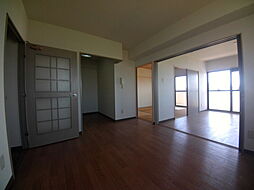 アスティーロイヤル 3階3LDKのリビング/ダイニング