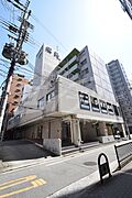 江坂駅より徒歩7分 4階 築49年の賃貸物件