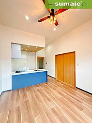 EAST VILLAGE 2001 8階2LDKのリビング/ダイニング