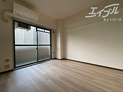 阪急千里線 関大前駅 徒歩2分の賃貸マンション 4階ワンルームのリビング/ダイニング