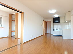 Spring Court 6階2LDKのリビング/ダイニング