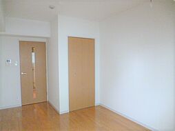 スカイコート練馬桜台 5階1Kのリビング/ダイニング