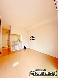 パーク フォレスト　Ｂ棟 2階3LDKのリビング/ダイニング