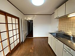 ストークマンション 3階2DKのリビング/ダイニング