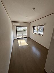 JR中央線 八王子駅 バス15分 丹木1丁目下車 徒歩1分の賃貸マンション 1階1Kのリビング/ダイニング