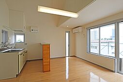 ＣＡＳＡ　ＬＯＧＧＩＡ 301 3階ワンルームのリビング/ダイニング