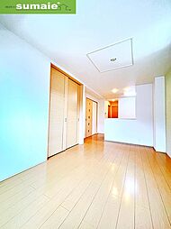 アーデン西浜 VI 2階2LDKのリビング/ダイニング