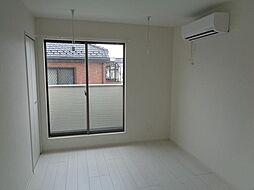 アークガーデン春日部 2階1Kのリビング/ダイニング