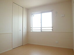 ＥｒｂｅｎｈｅｉｍII 2階2LDKのリビング/ダイニング