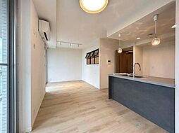 JR東北本線 土呂駅 徒歩6分の賃貸マンション 4階2LDKのリビング/ダイニング