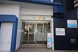 8 / 12