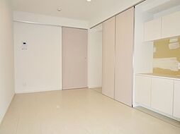 リブリ・ever free 3階1Kのリビング/ダイニング