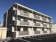 鶴田駅より徒歩17分 3階 築6年の賃貸物件