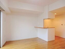 コンフォリア池尻 5階ワンルームのリビング/ダイニング