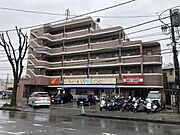 新百合ヶ丘駅より徒歩13分 3階 築32年8ヶ月の賃貸物件