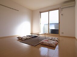 ヴェルドミール 1階1Kのリビング/ダイニング