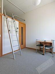 レオパレス繁田 206 2階1Kのリビング/ダイニング