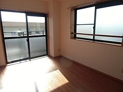 グレイスフルコート21 3階3DKのリビング/ダイニング