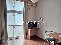 レオパレスチェリーガーデンC 1階1Kのリビング/ダイニング