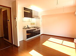 ニュータウンIII 2階1LDKのリビング/ダイニング