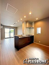 ＢＥＲＥＯ　ＨＩＫＯ−Ｕ太田 2階2LDKのリビング/ダイニング