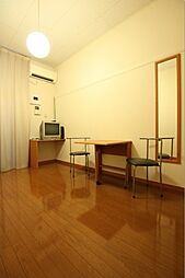 レオパレス舞浜 3階1Kのリビング/ダイニング