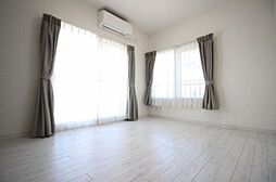 アウトドアヒルズ南平 1階3SLDKのリビング/ダイニング