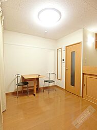 レオパレスグレイス 2階1Kのリビング/ダイニング