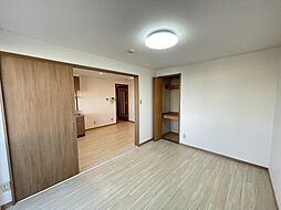 イーストヒルズSHONAN 2階3DKのリビング/ダイニング