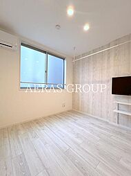 MONOLITH OGI-OHASHI 1階ワンルームのリビング/ダイニング