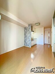 イソラ フェリジェII 110 1階2DKのリビング/ダイニング