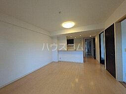 ビビットタウンウィズ稲毛 2階4LDKのリビング/ダイニング