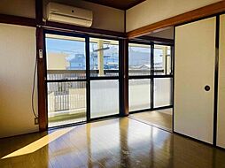 ハイツ吉野 1階2DKのリビング/ダイニング