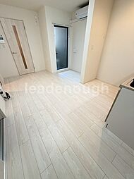 ハーモニーテラス安立IV 3階1LDKのリビング/ダイニング