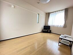 レオネクストジャルディーノＣ 1階1Kのリビング/ダイニング