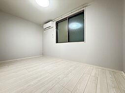 Nest Hirai 102 1階1Kのリビング/ダイニング