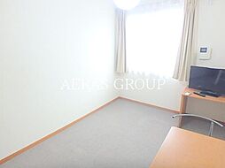 レオパレスハロー越谷 2階1Kのリビング/ダイニング