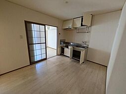 コトーエピII 101 1階3DKのリビング/ダイニング