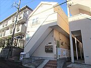 町田駅より徒歩10分 2階 築18年5ヶ月の賃貸物件