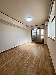 ラロシェル 304 3階ワンルームのリビング/ダイニング