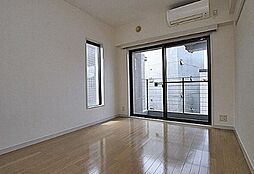 ジェイパーク池袋公園前 4階1Kのリビング/ダイニング