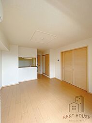 ベッラカ−サ 2階3LDKのリビング/ダイニング