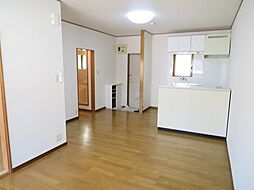 ホームズ大久保 201 2階1DKのリビング/ダイニング