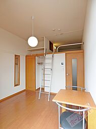 レオパレスサカグチ 1階1Kのリビング/ダイニング