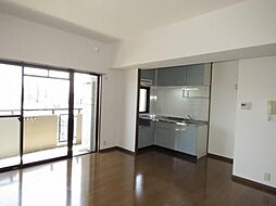 イーストコート箱崎 401 4階2SLDKのリビング/ダイニング