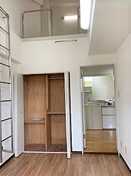 Parktown　03　Bldg 4B 4階2Kのリビング/ダイニング