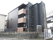 次郎丸駅より徒歩4分 3階 築2年7ヶ月の賃貸物件