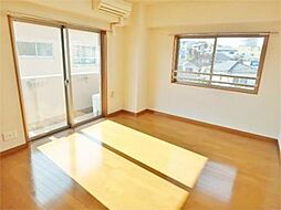 コルトーナ聖蹟 207. 2階1Kのリビング/ダイニング