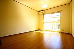 フッサクレスト 202 2階ワンルームのリビング/ダイニング